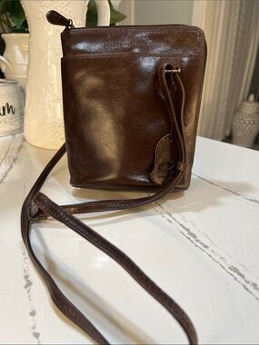 Derek Alexander Brown Leather Vintage Crossbody Bag with Adjustable Strap